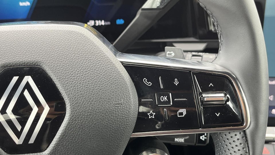Renault Scenic E-Tech 87 Iconic 5d
