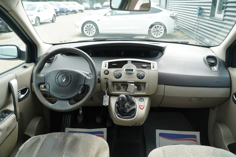 Renault Grand Scenic I 2,0 Authentique 5d