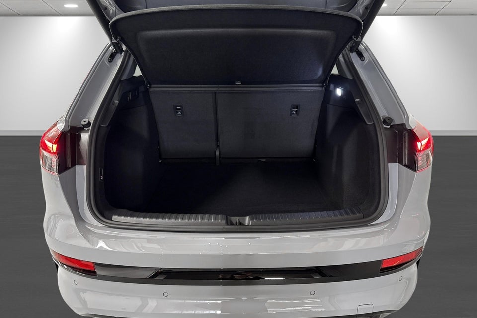 Audi Q4 e-tron performance 5d