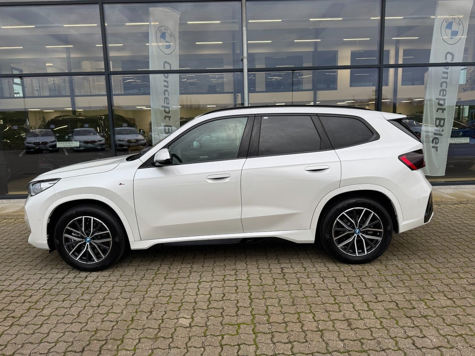 BMW iX1 xDrive30 M-Sport Premium 5d