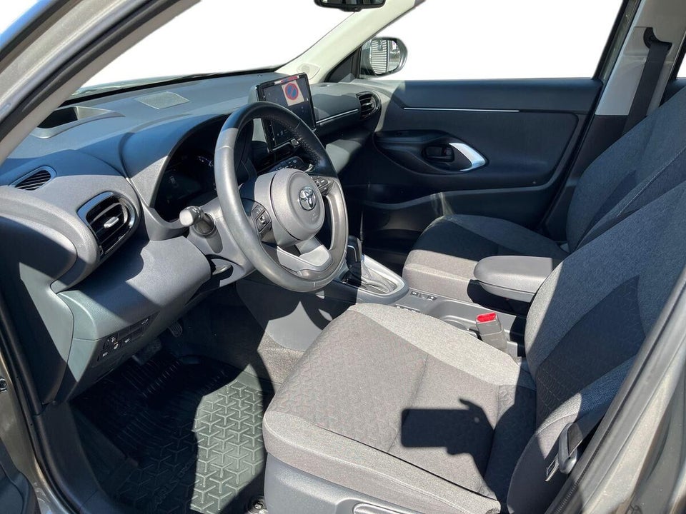 Toyota Yaris Cross 1,5 Hybrid Active Tech e-CVT 5d