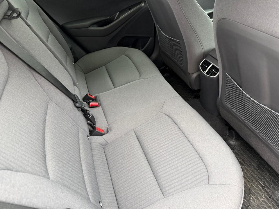 Hyundai Ioniq 40 EV Premium 5d