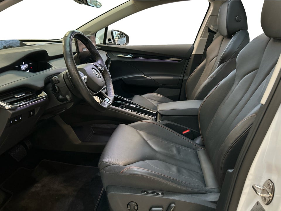 Skoda Enyaq 80 iV Suite 5d