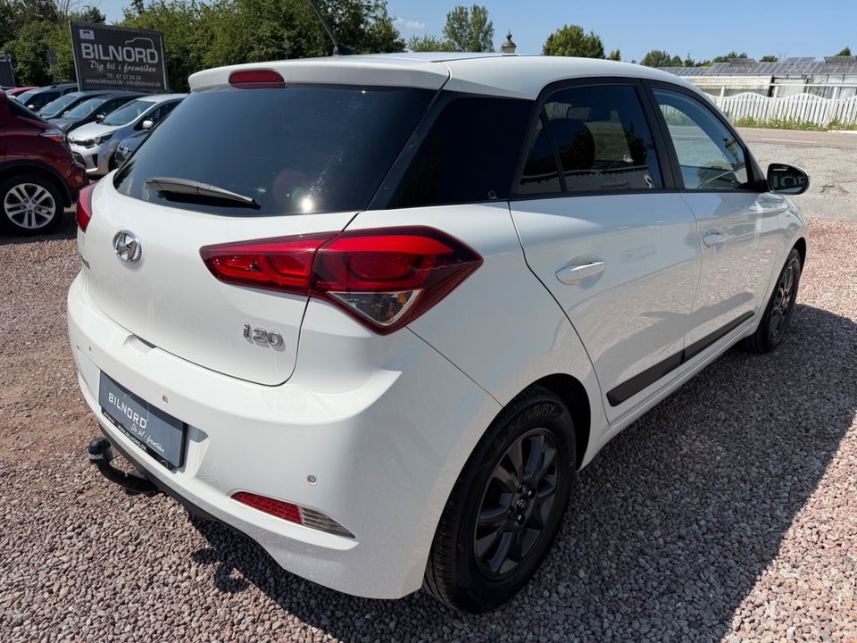 Hyundai i20 1,25 Elegance 5d