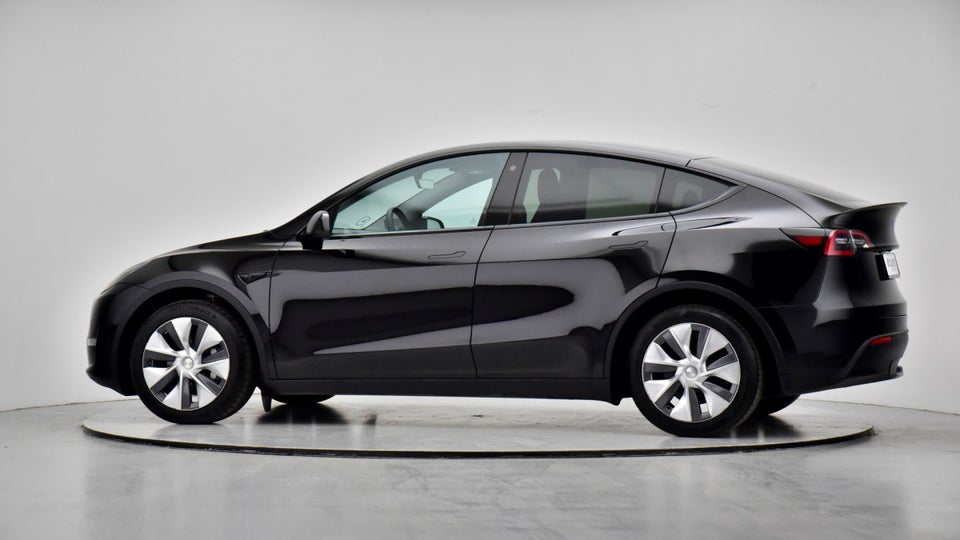 Tesla Model Y Long Range AWD 5d