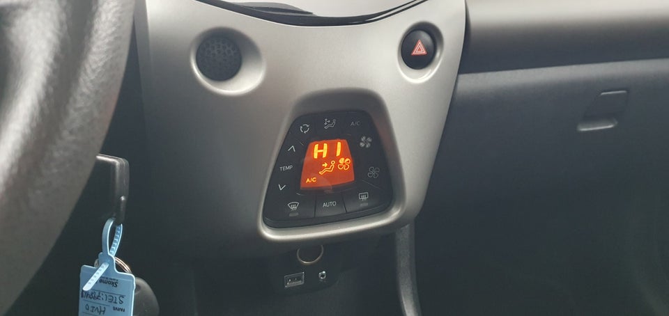 Citroën C1 1,2 PureTech Sport 5d