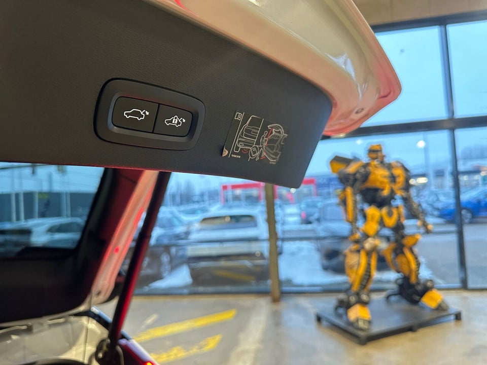 Volvo C40 P8 ReCharge Twin Plus 5d