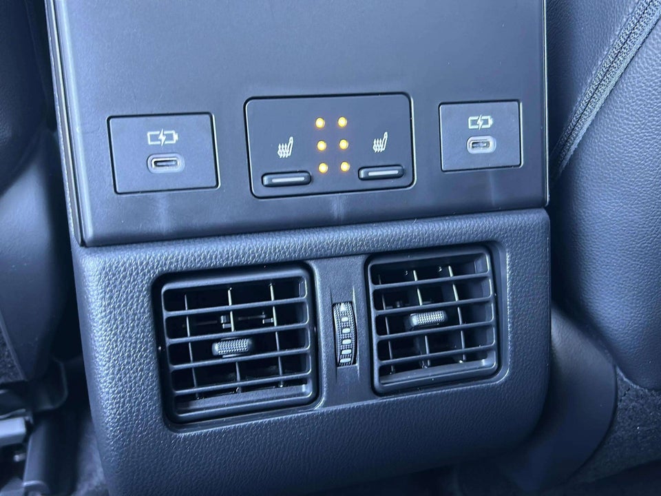 Toyota bZ4X Executive AWD 5d