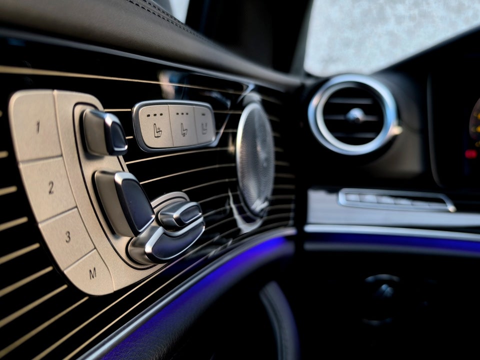 Mercedes E350 d 3,0 AMG Line stc. aut. 4Matic 5d