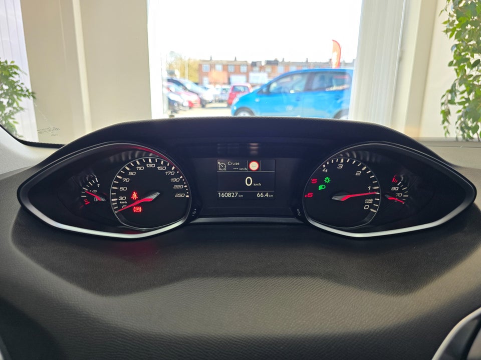 Peugeot 308 1,5 BlueHDi 130 Prestige SW 5d