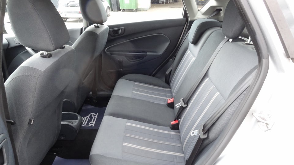 Ford Fiesta 1,25 82 Trend 5d