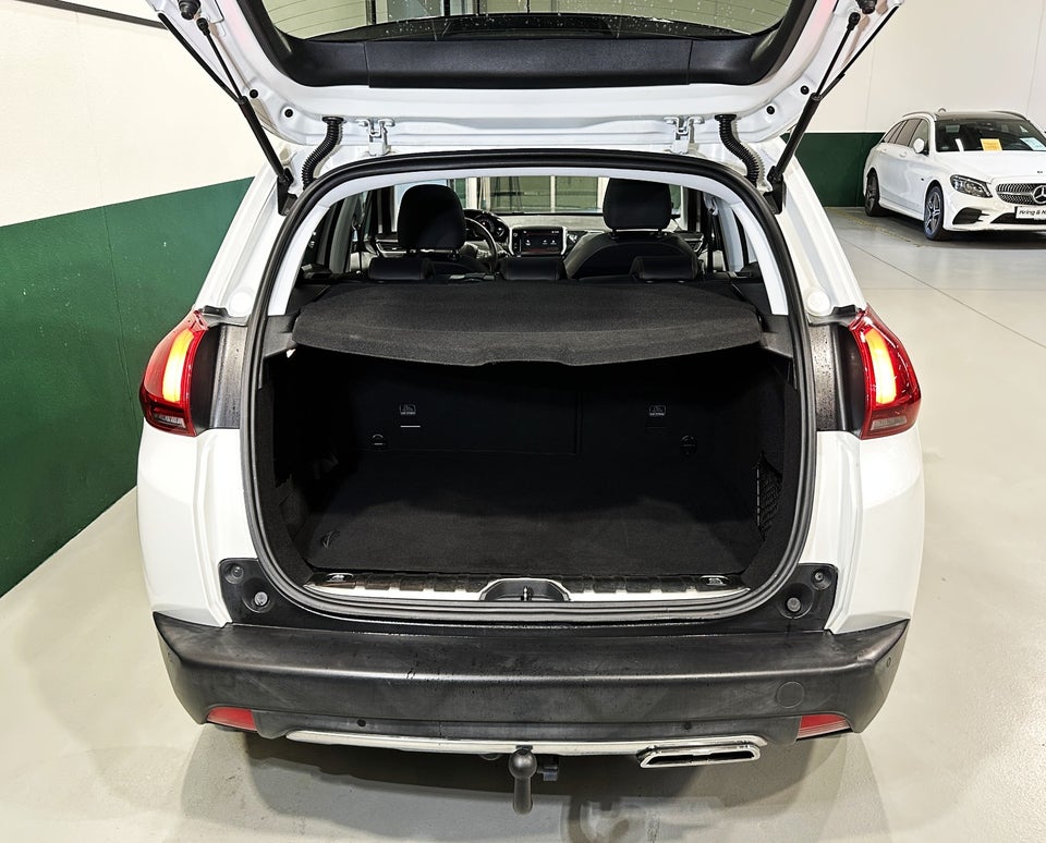Peugeot 2008 1,5 BlueHDi 120 GT Line Sky EAT6 5d