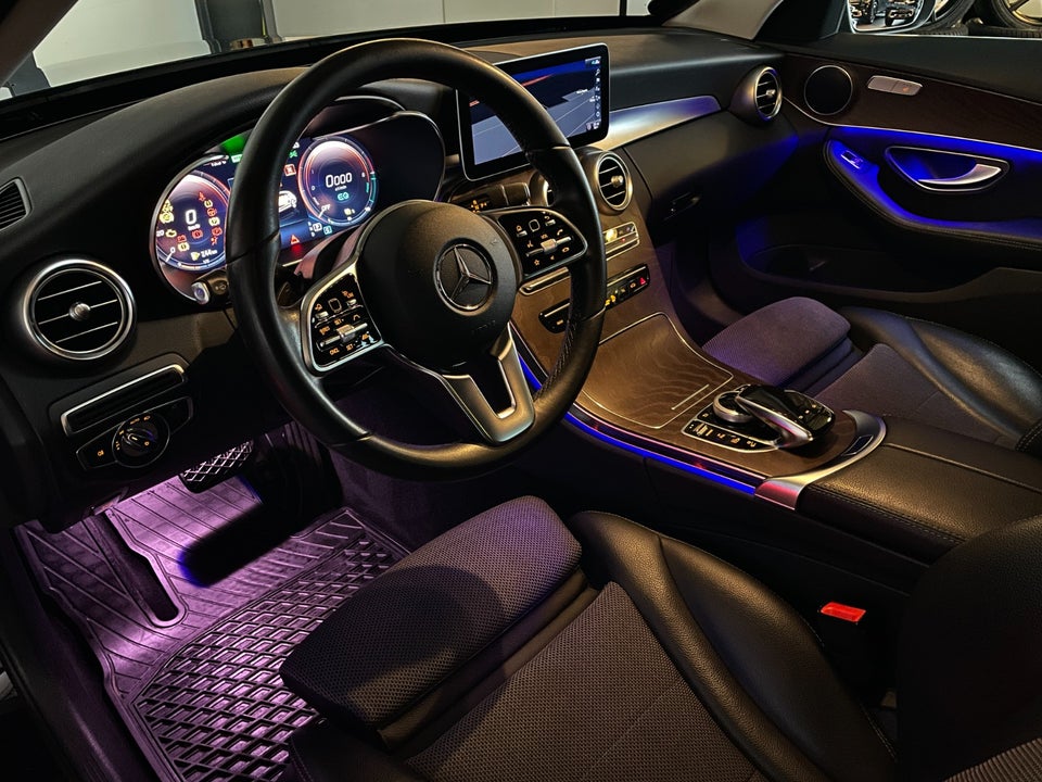 Mercedes C300 de 2,0 Avantgarde stc. aut. 5d