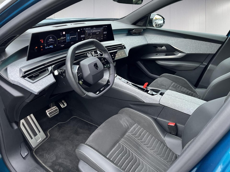 Peugeot e-5008 77 GT Pack 7prs 5d