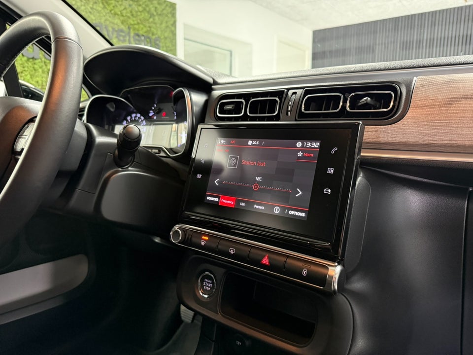 Citroën C3 1,2 PureTech 83 TPV Sport 5d