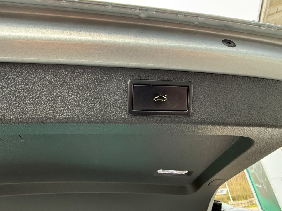 Skoda Superb 1,4 TSi iV Business Executive Combi DSG 5d