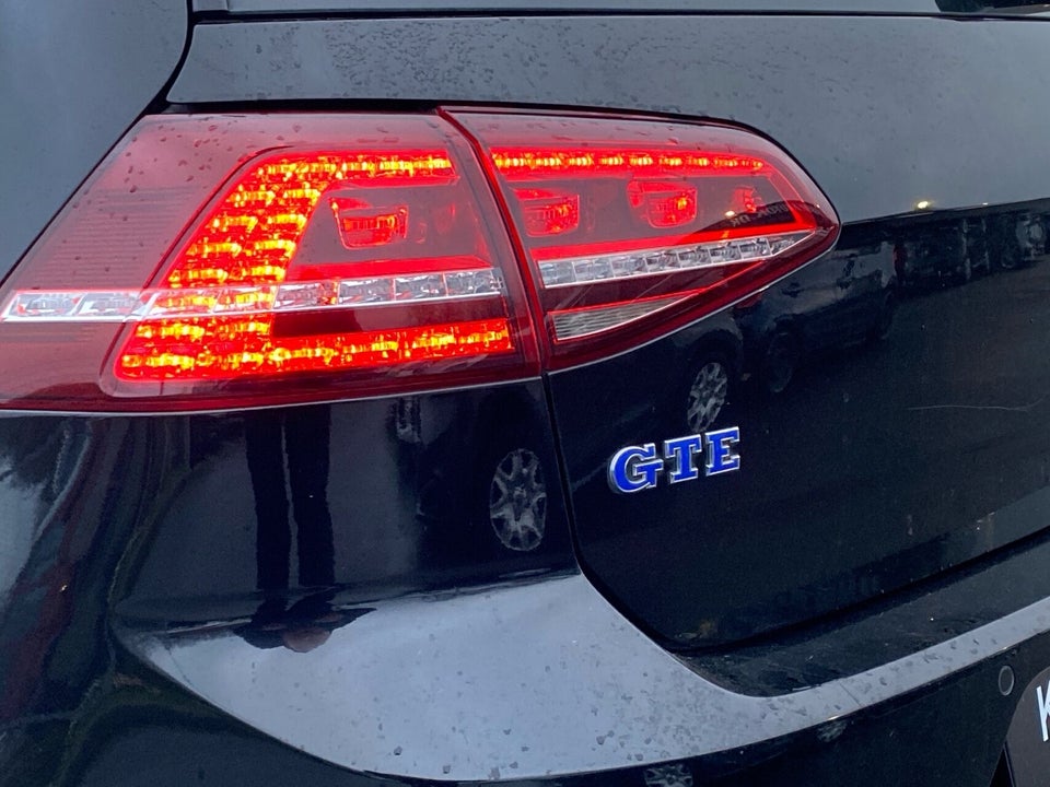 VW Golf VII 1,4 GTE DSG 5d