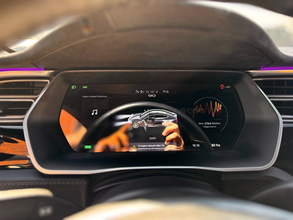 Tesla Model S 90D 5d