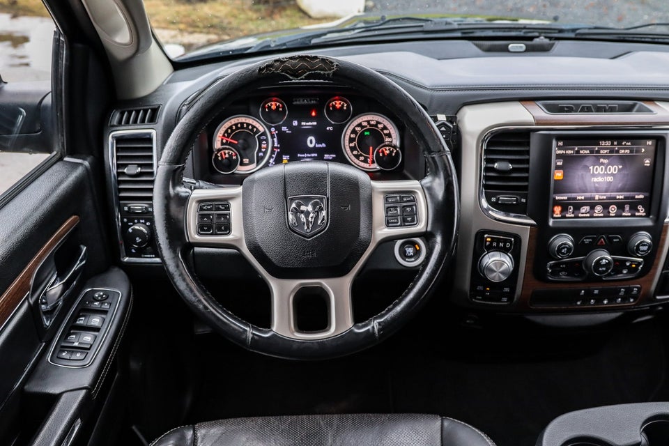 Dodge RAM 1500 5,7 V8 Laramie Crew Cab aut. 4d