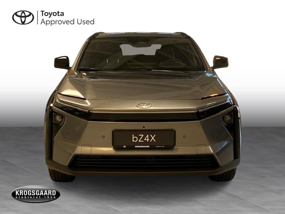 Toyota bZ4X 73 Active Tech 5d