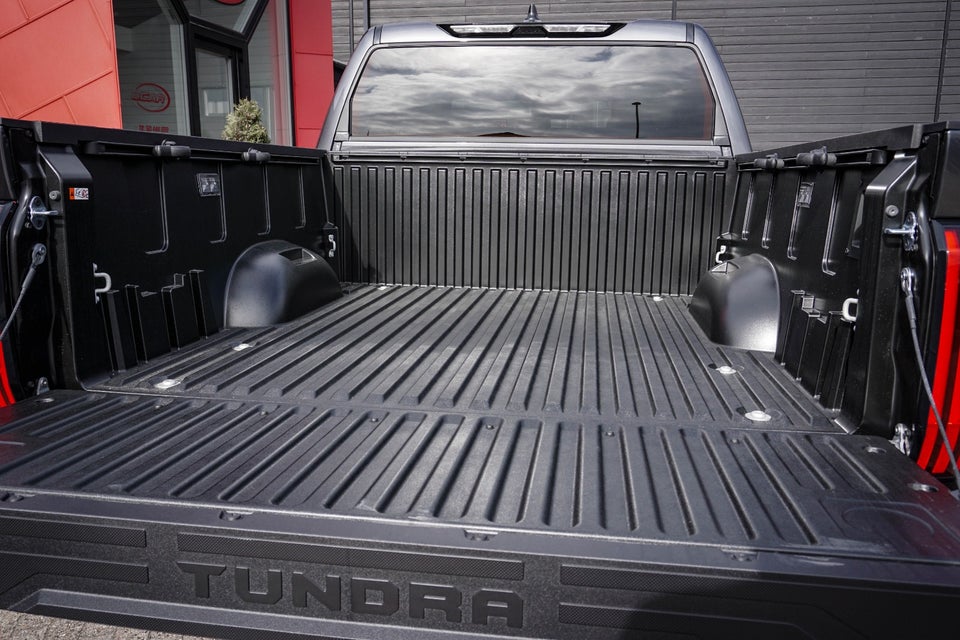 Toyota Tundra 3,4 V6 Hybrid Limited aut. 4d