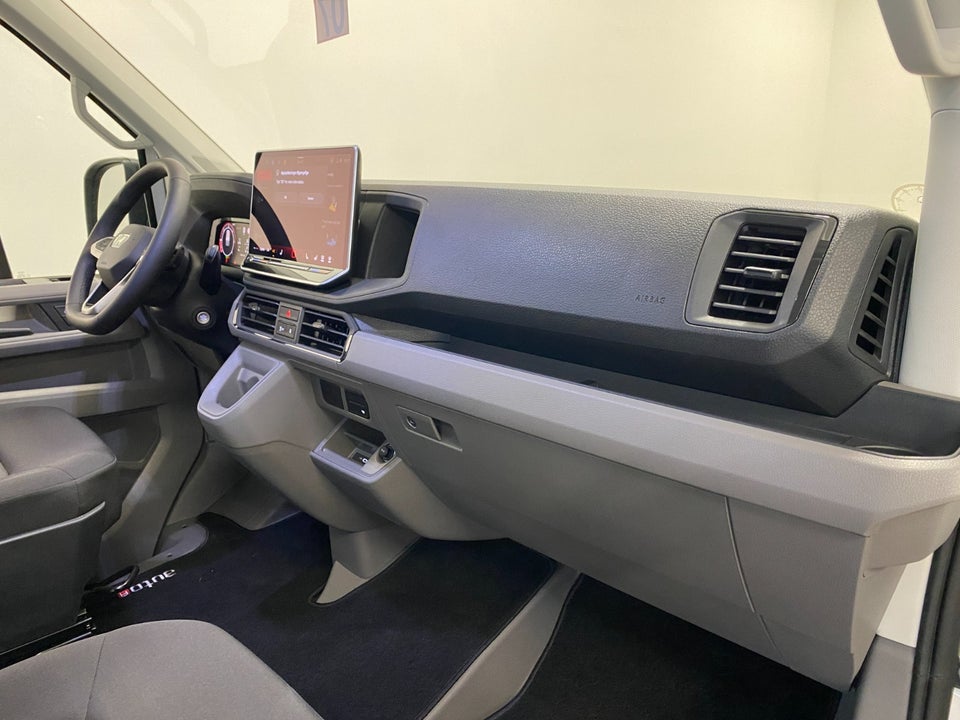 MAN TGE 2,0 3.140 Kombi L3H2 aut. FWD