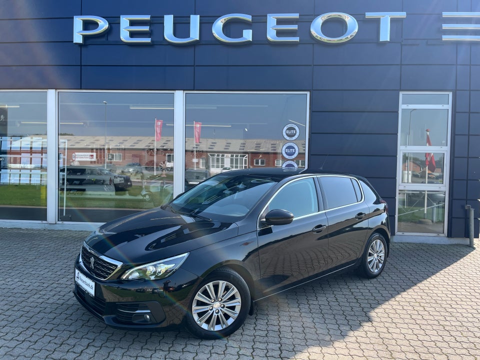 Peugeot 308 1,5 BlueHDi 130 Infinity 5d