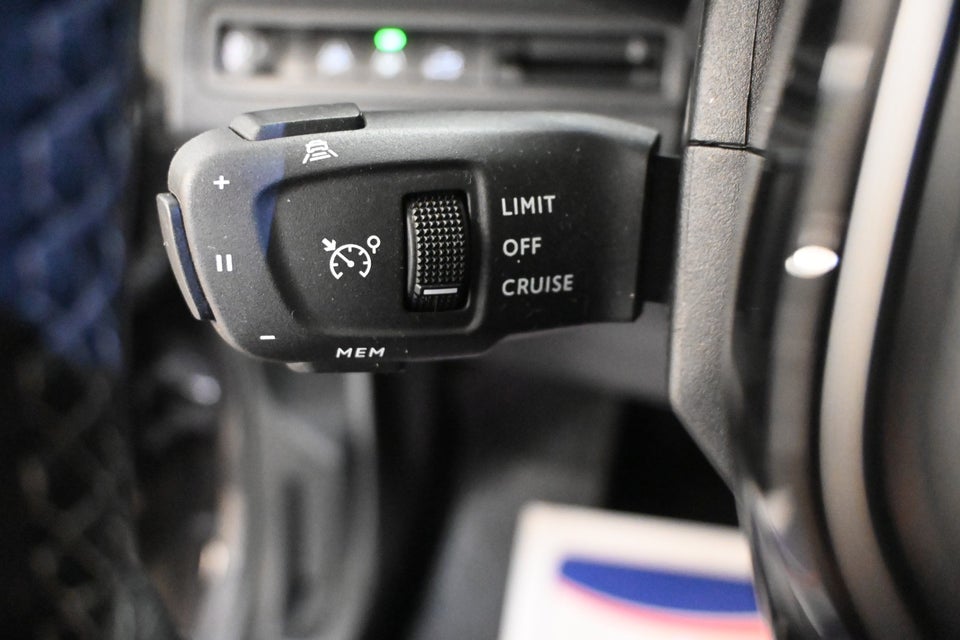 Peugeot 5008 1,2 PureTech 130 Allure Pack EAT8 7prs 5d