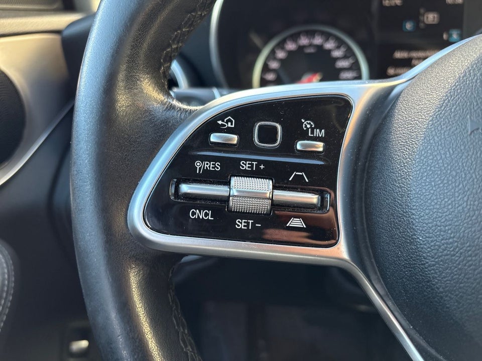 Mercedes C220 d 2,0 Progressive stc. aut. 5d