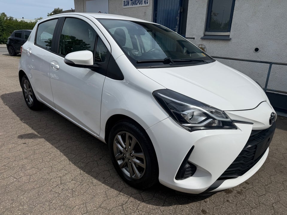 Toyota Yaris 1,0 VVT-i T2 5d