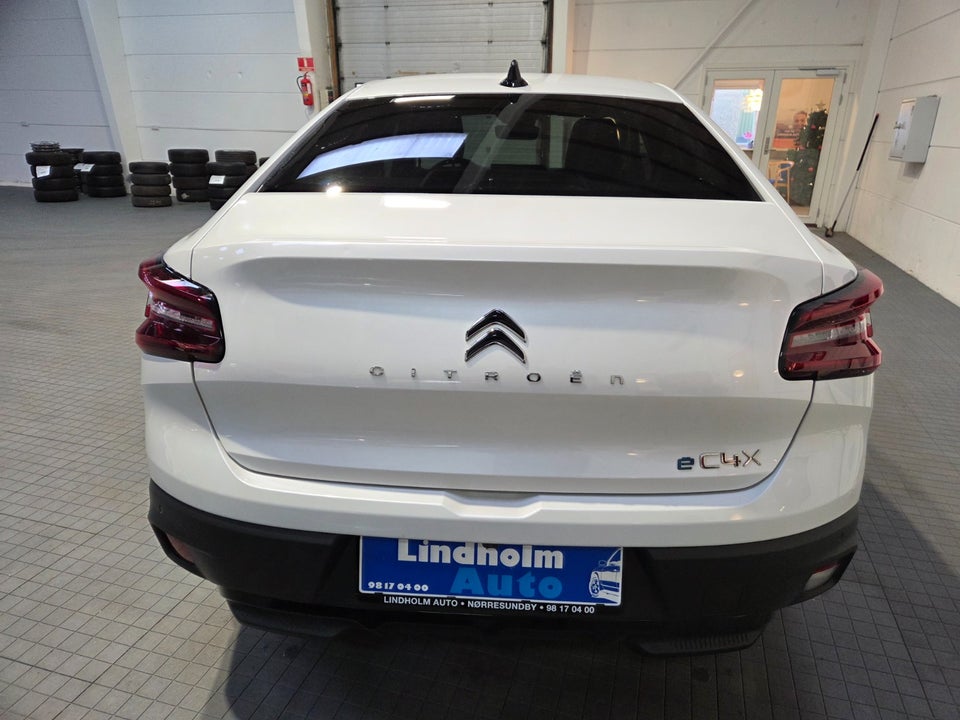 Citroën ë-C4 X 50 Palais Sky 4d