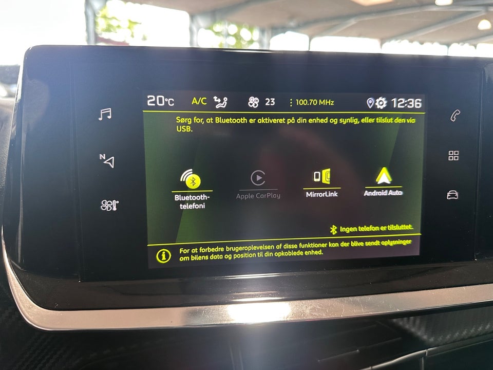 Peugeot 2008 1,2 PureTech 130 Allure Pack EAT8 Van 5d