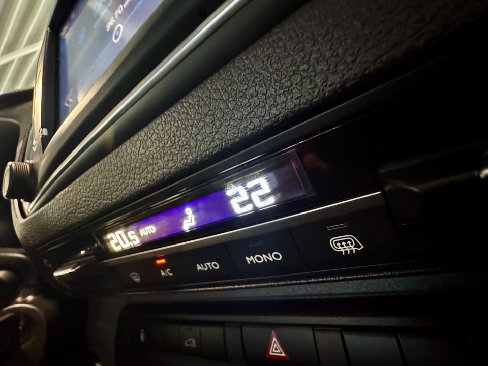 Peugeot Expert 2,0 BlueHDi 122 L3 Premium EAT8 Van