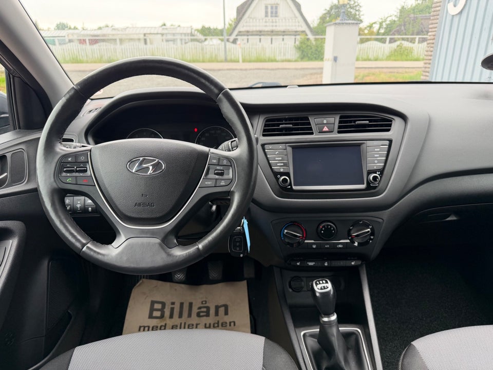 Hyundai i20 1,25 Vision+ 5d
