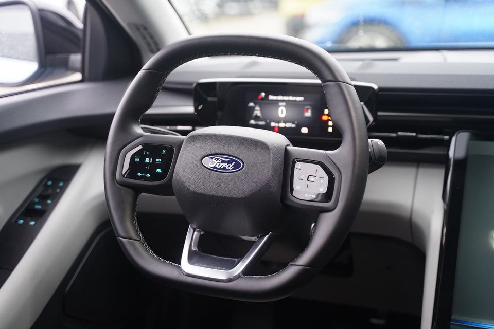 Ford Explorer 82 Select Extended Range 5d