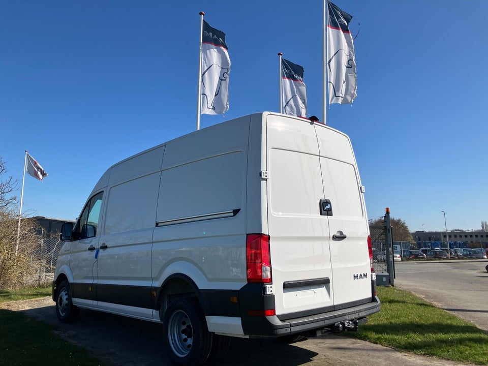 MAN TGE 2,0 5.160 Kassevogn L3H3 aut. RWD