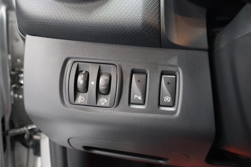 Renault Clio IV 0,9 TCe 90 Expression 5d