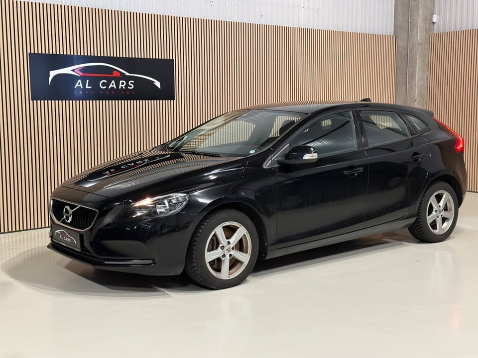 Volvo V40 2,0 D2 120 Kinetic aut. 5d