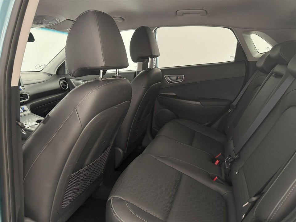Hyundai Kona 64 EV Premium 5d