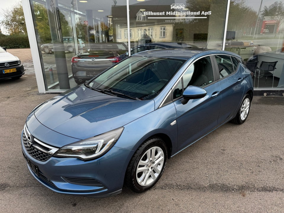 Opel Astra 1,4 T 125 Enjoy 5d