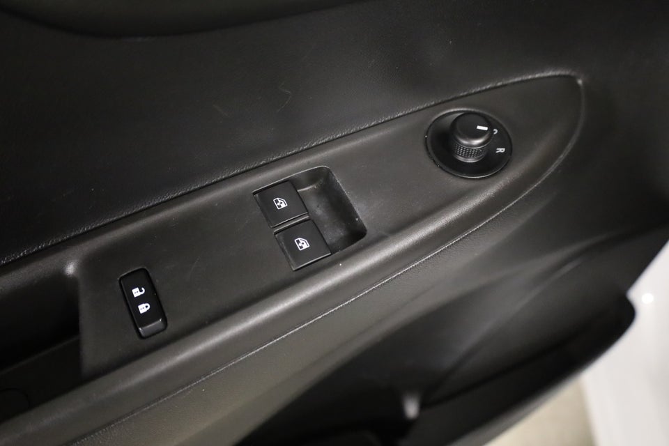 Opel Karl 1,0 Enjoy 5d