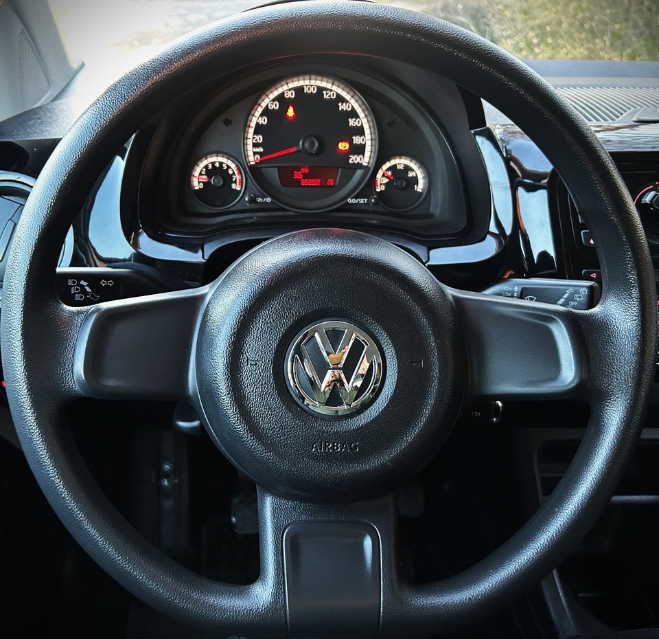 VW Up! 1,0 60 High Up! BMT 5d