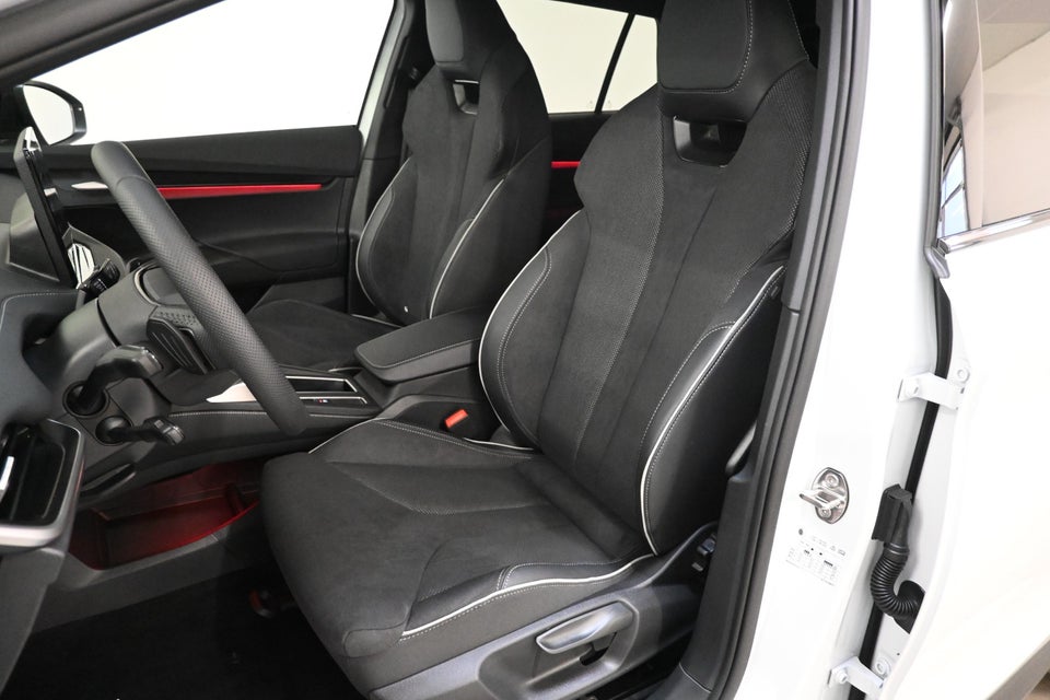 Skoda Elroq 85 iV Sportline 5d