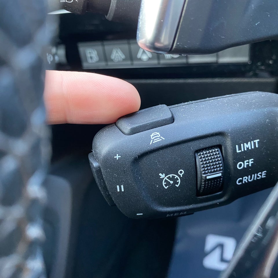 Peugeot 508 1,6 Hybrid Allure EAT8 5d