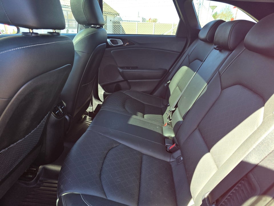 Kia Ceed 1,6 PHEV Upgrade+ SW DCT 5d