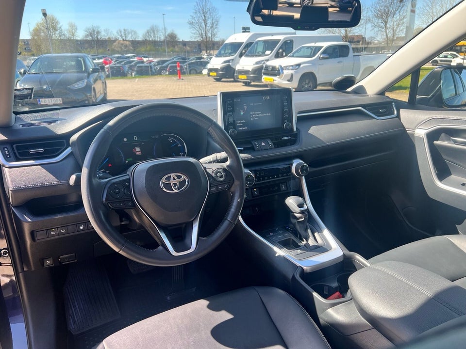 Toyota RAV4 2,5 Hybrid H3 Comfort MDS 5d