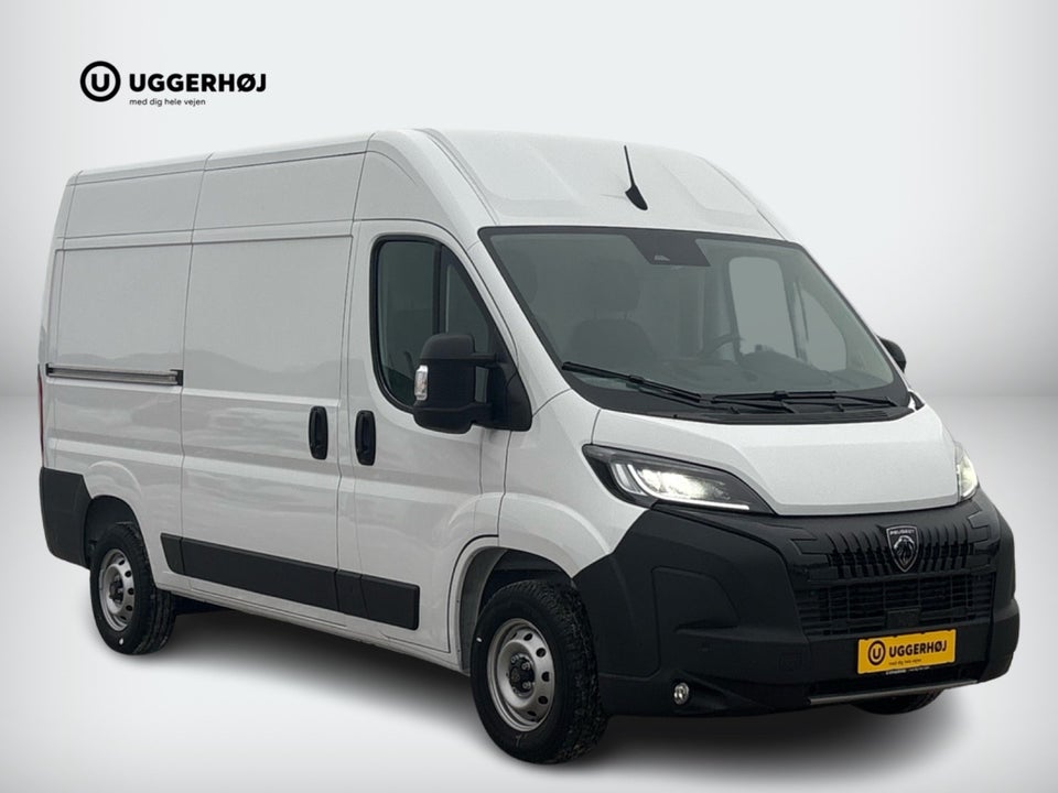 Peugeot Boxer 333 2,2 BlueHDi 140 L2H2 Premium