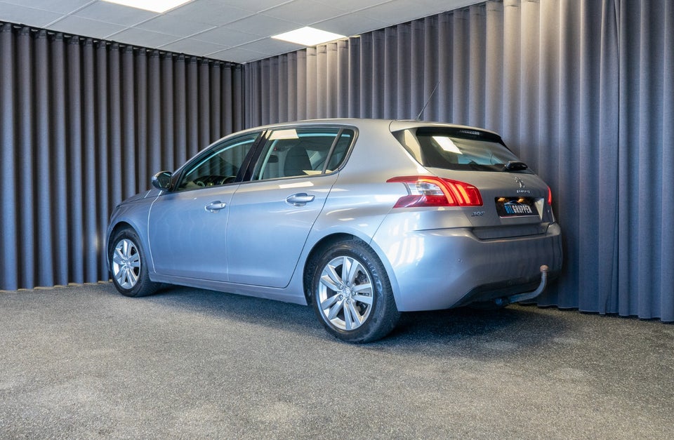 Peugeot 308 1,2 e-THP 110 Active SW 5d