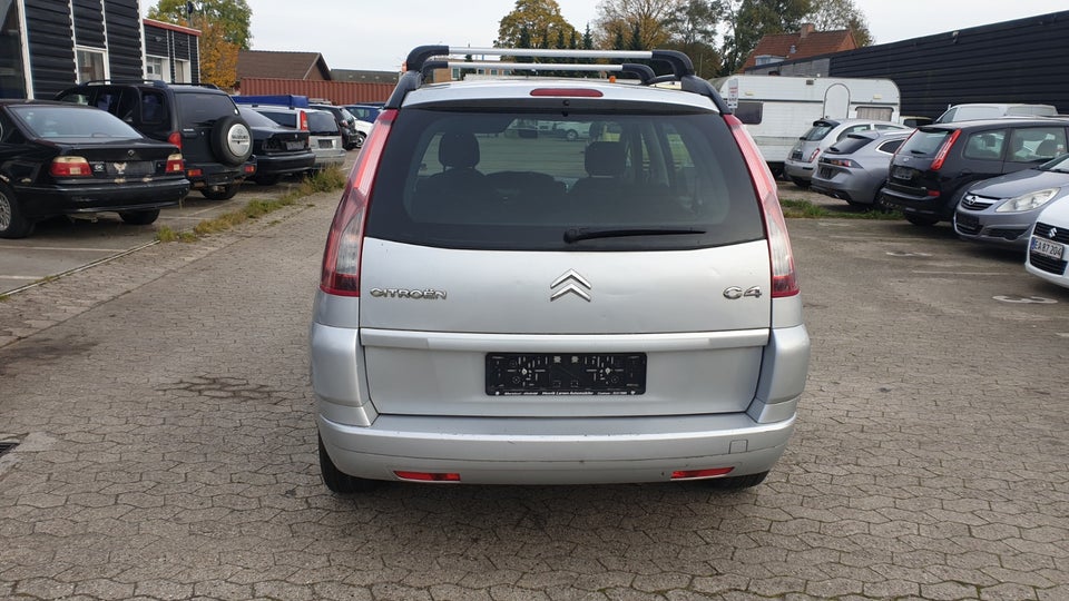 Citroën Grand C4 Picasso 1,8 16V Prestige 7prs 5d