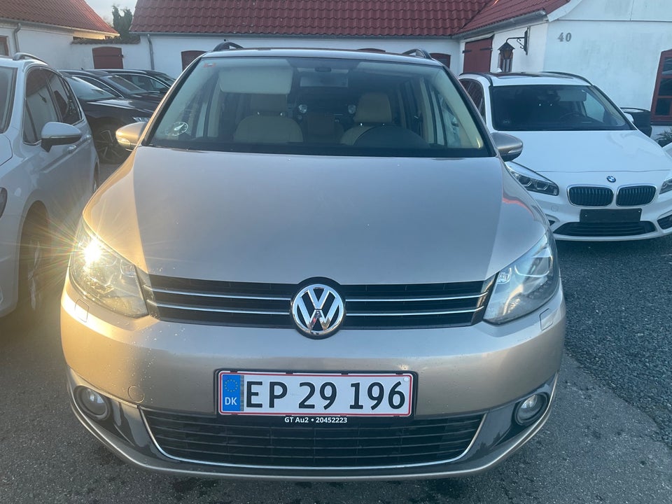 VW Touran 1,6 TDi 105 Comfortline BMT 7prs 5d